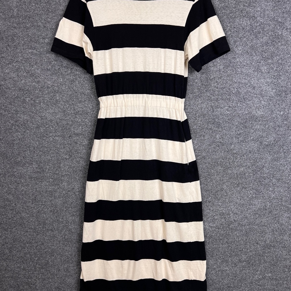 Raey Women’s Short Sleeve White Striped Maxi Dress with Crew Neck Elastic Waist
